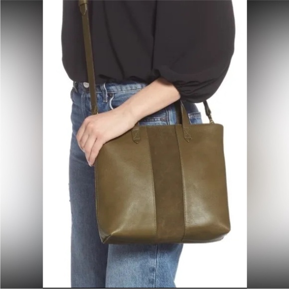 Madewell Handbags - Madewell Small Transport Leather Crossbody Tote, Asparagus Green